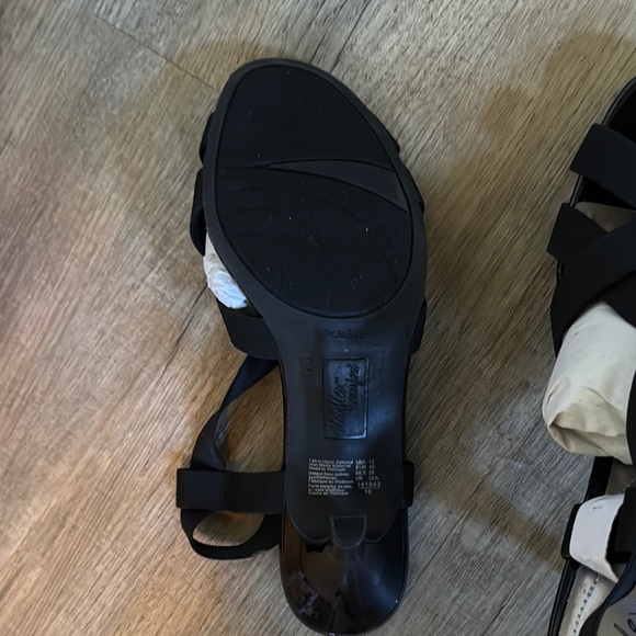 NEW! Dexflex Comfort Black Strappy Heels, Size 12 - Picture 3 of 3